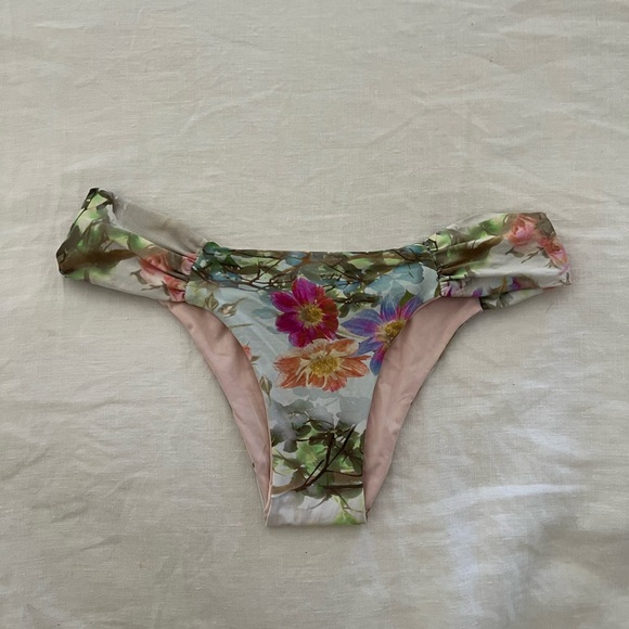 San Lorenzo bikini bottoms super soft - Picture 1 of 2